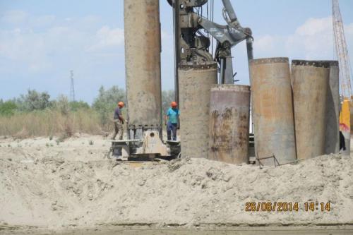 Progress of work of Company "OHL ZS" JSC lot 8 (bridge over the river Ili km 283). August 2014.