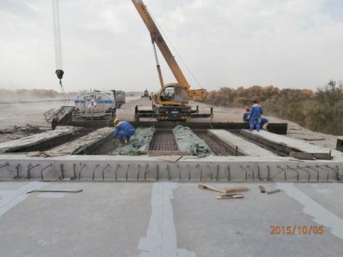 Progress of work of Company "OHL ZS" JSC lot 8 (bridge over the river Ili km 283). October 2015.