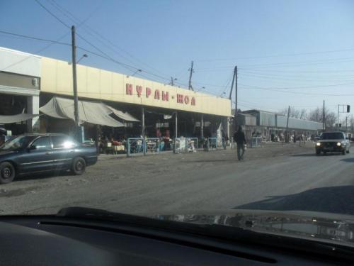 15.01.11. Going round the trade objects, built-up by encroachment in Yntymak village (Shymkent)