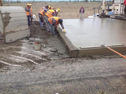 Concrete pavement construction joint PK 37+68