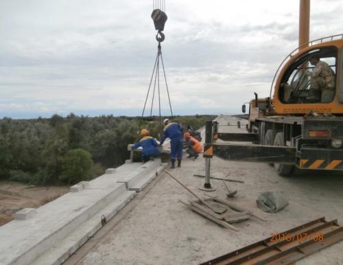 Installation of sidewalk units