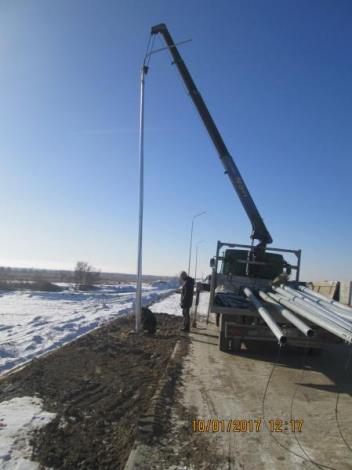 Installation of lighting poles PK 461+30