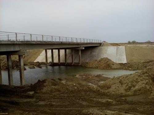 Bridge No.11 SP 434+11. Strengthening of channel bed Shirkeyli 