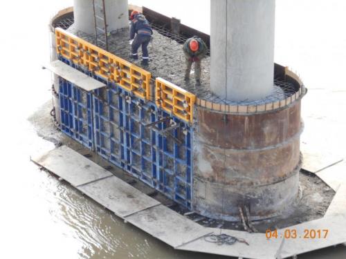 Installation of cast formwork