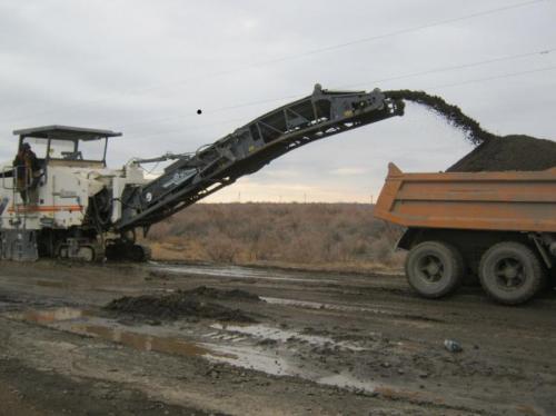 Milling of existing bitumous pavement  