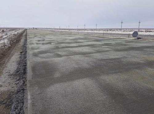 Concrete pavement of carriageway at pk 348+00 RHS